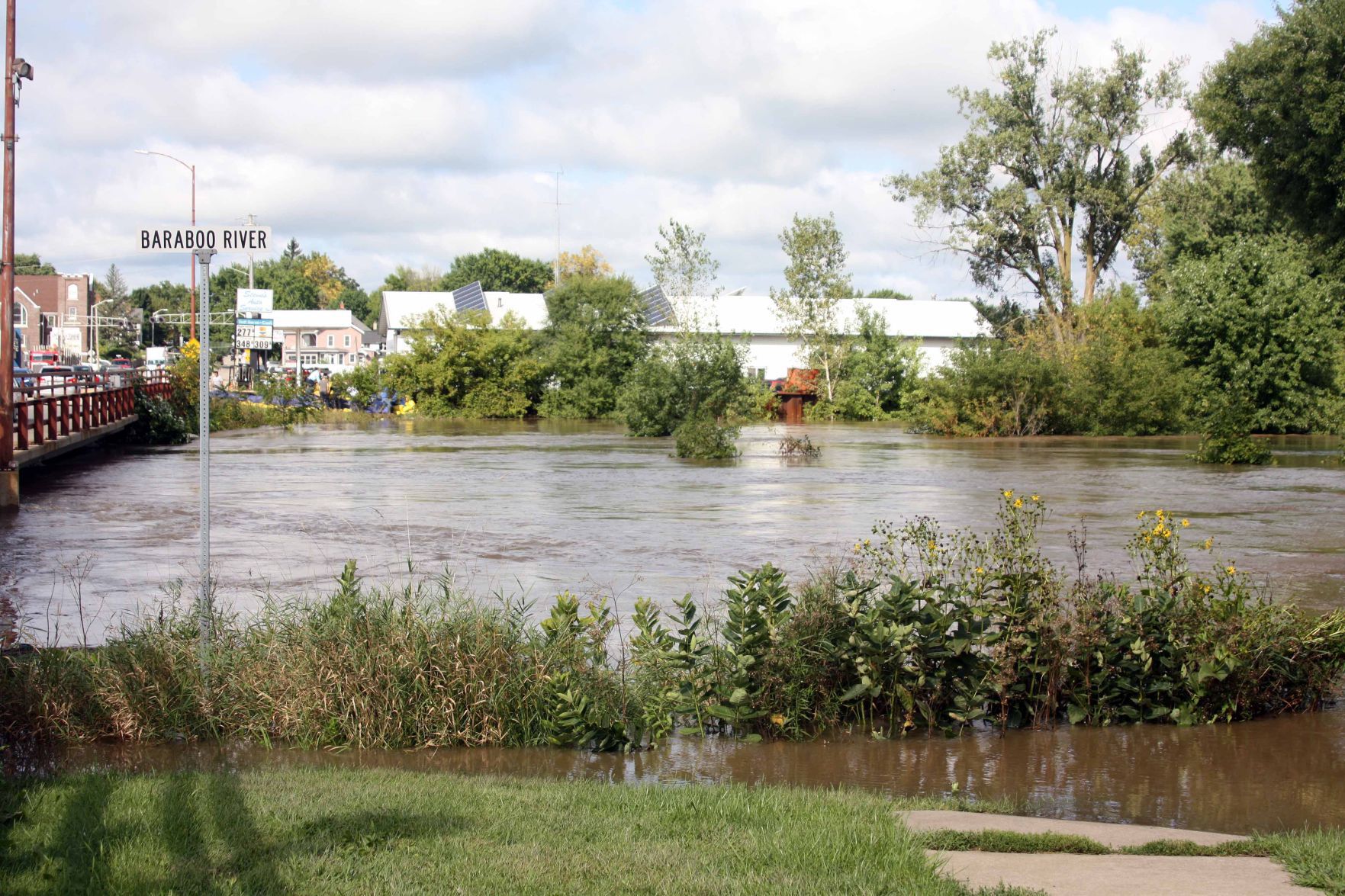 090618-reed-gallery-flood050
